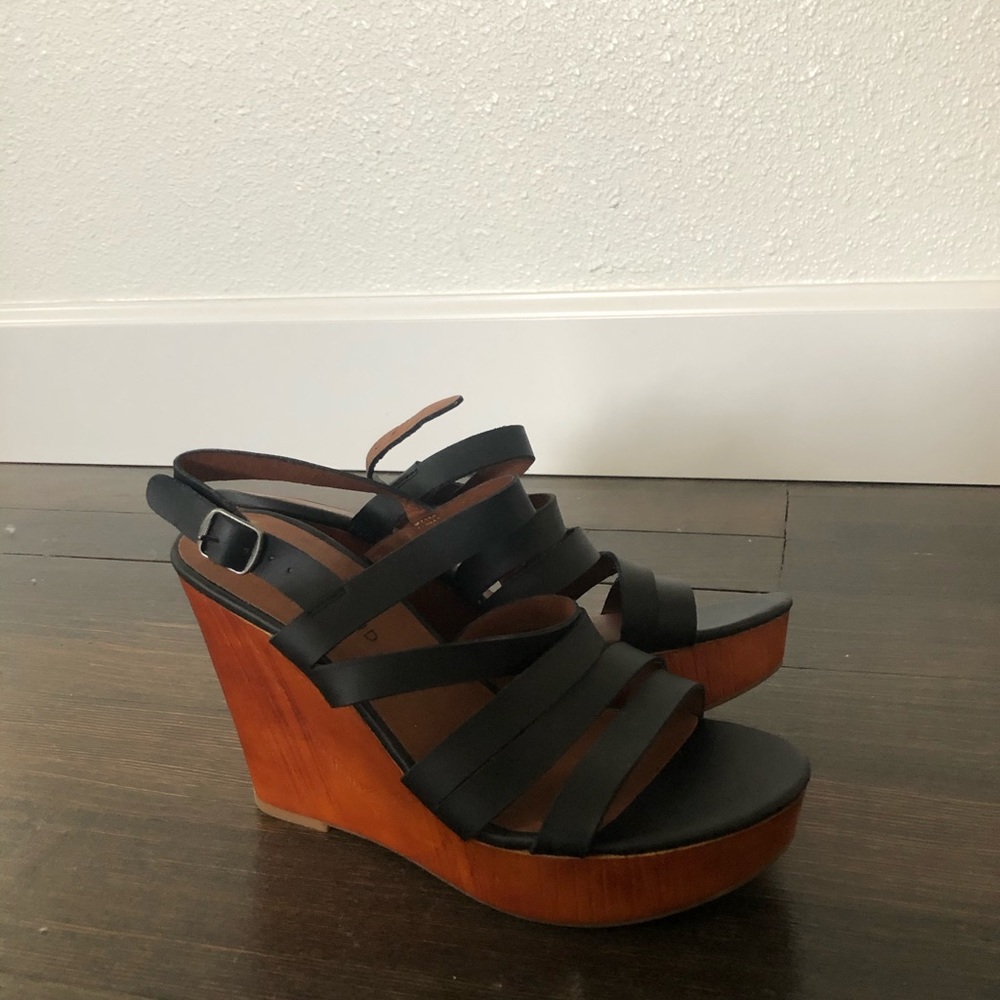 Lucky Brand Wooden Wedge size 8.5